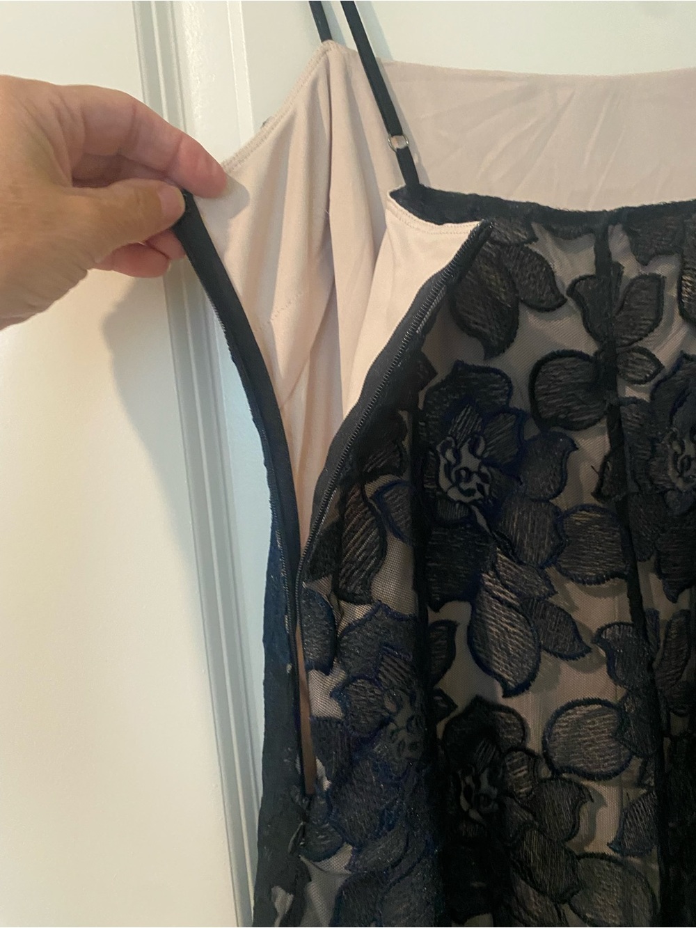 Express Chic Floral Lace Slip Dress - Black Lace over Nude Size Small - Picture 3 of 9
